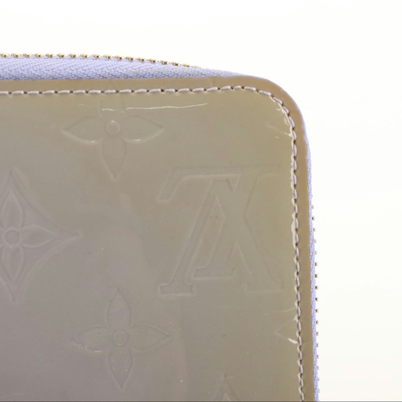 Louis Vuitton Lilac Monogram Vernis Zippy Wallet - Picture 11 of 13
